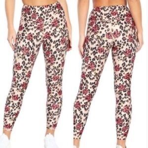 NWT Wildfox sport leopard contender neutral and coral compression ankle leggings